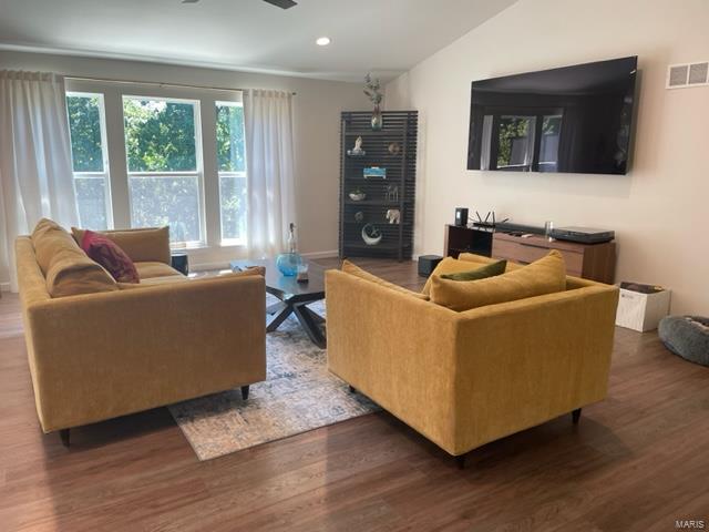 110 Keystone Ridge Drive O'Fallon, MO 63366 - Photo 3 of 29 Gallery Image 3
