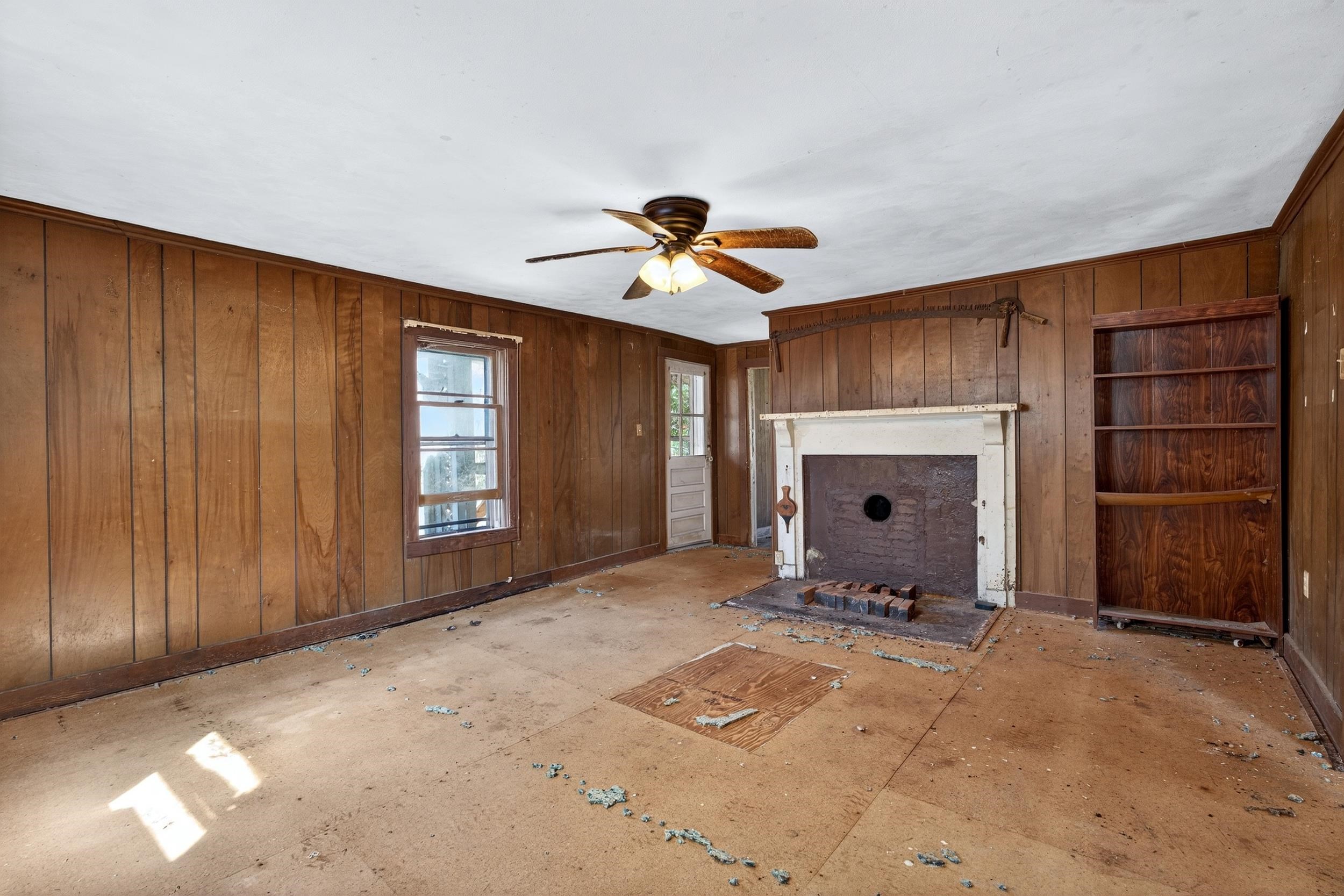 1511 Gowensville Church Road Landrum, SC 29356 - Photo 10 of 35