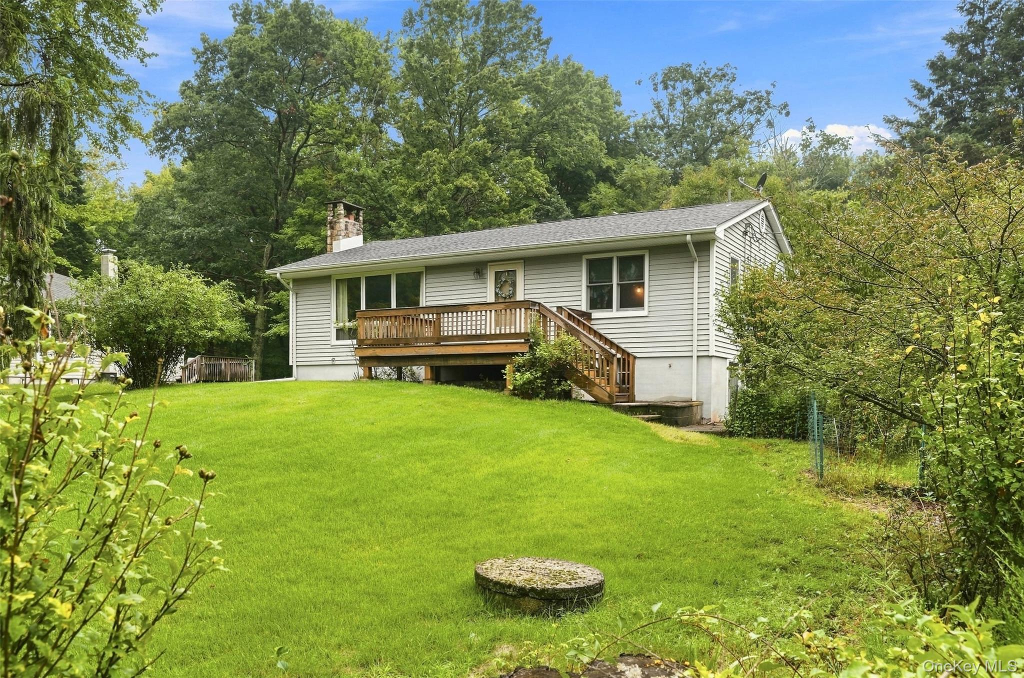 31 Red Barn Road Pine Bush, NY 12566 - Photo 4 of 44 Gallery Image 4