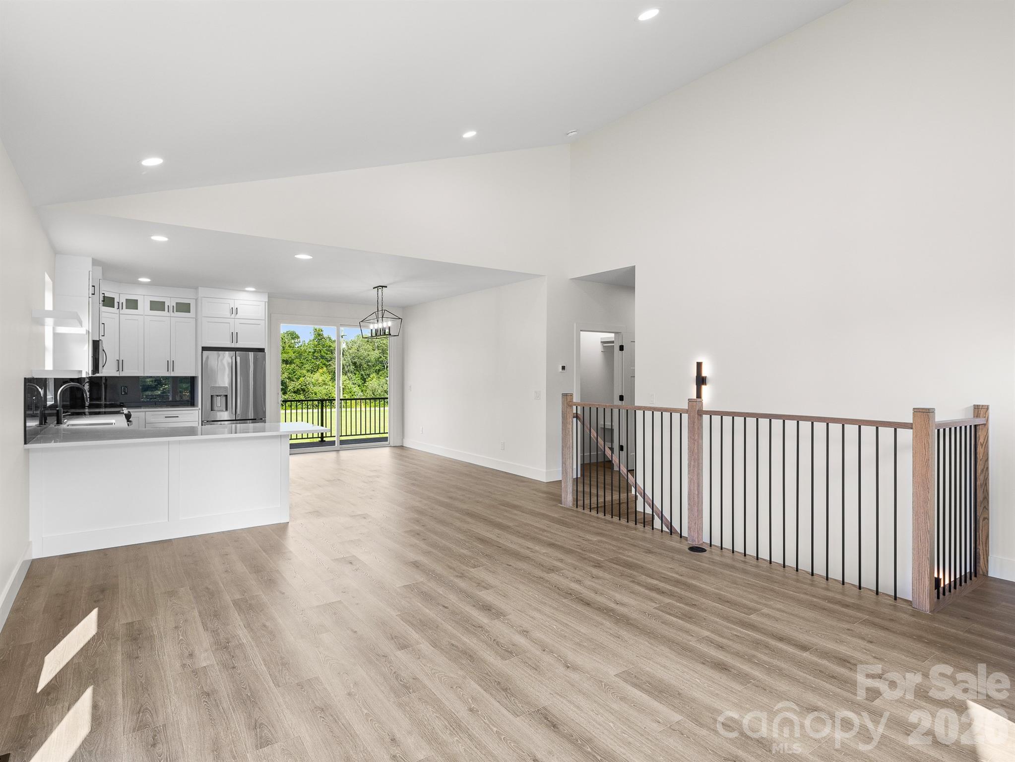 27 Klimovych Road Hendersonville, NC 28792 - Photo 8 of 38