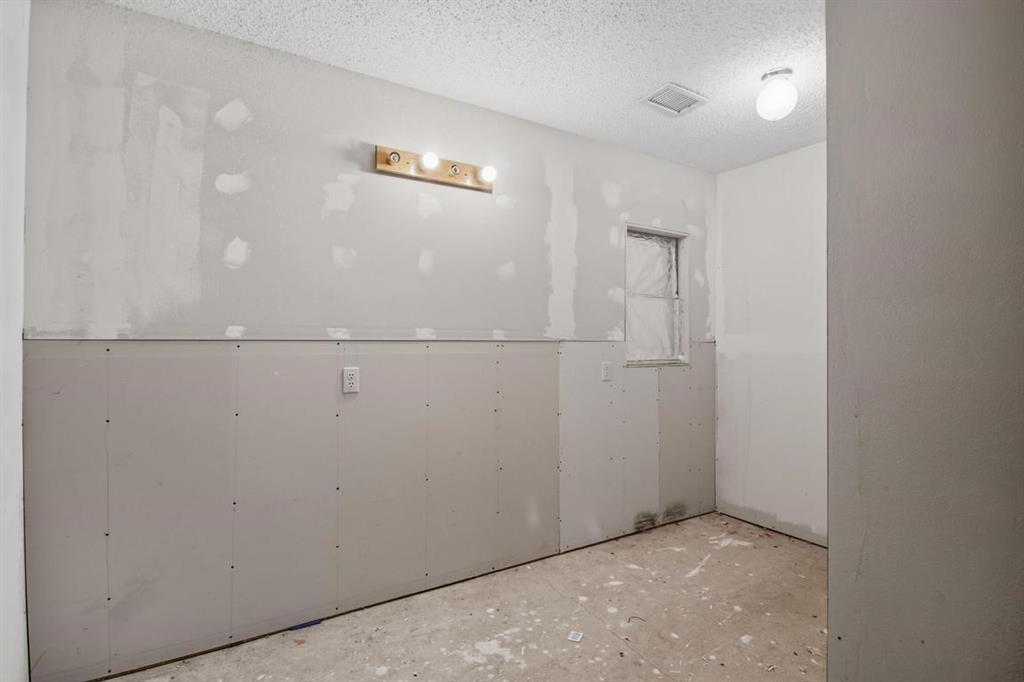 413 Charnel Street Clyde, TX 79510 - Photo 25 of 31 a view of small space