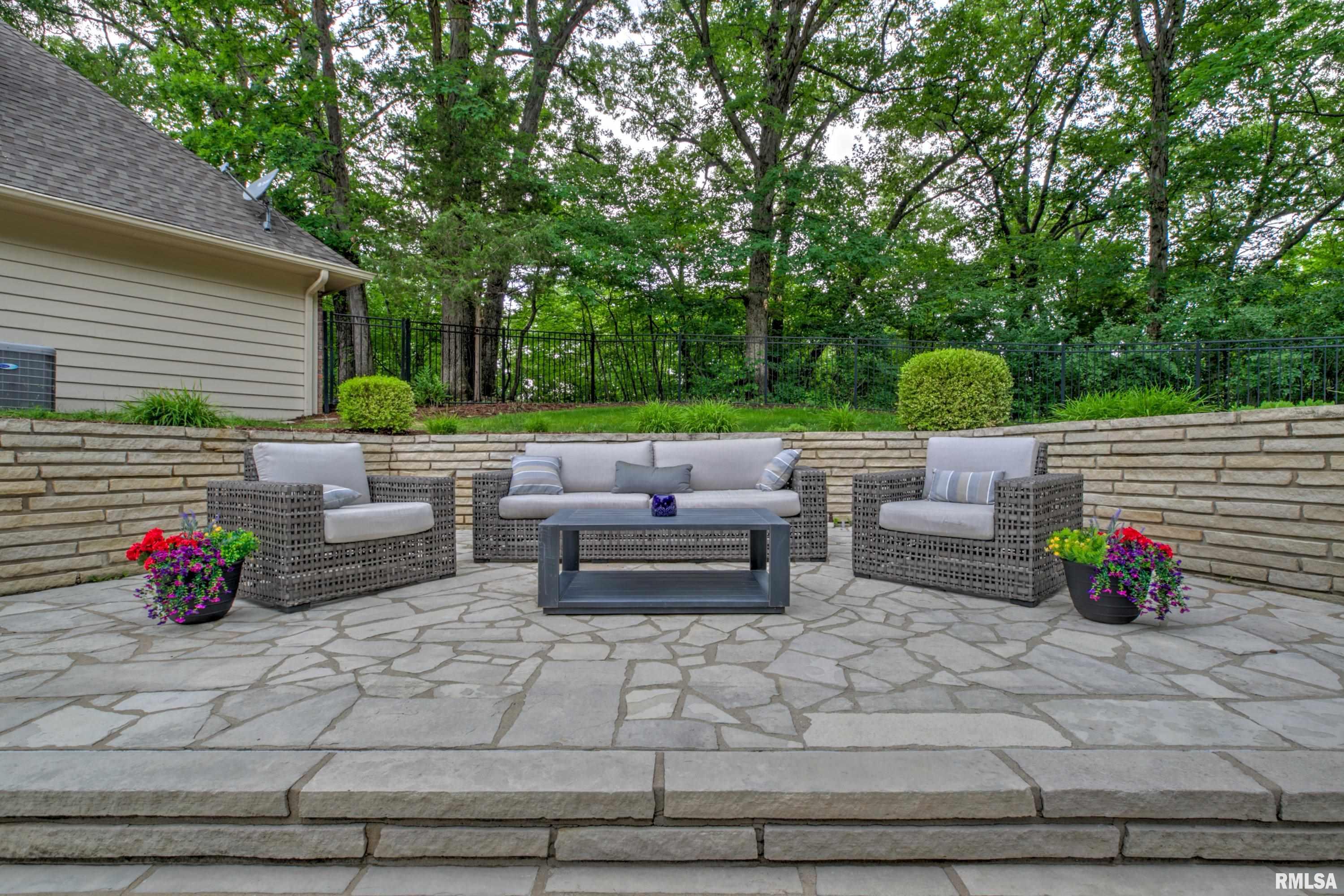 112 Greystone Court Dunlap, IL 61525 - Photo 11 of 82