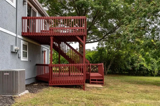 $395,000 | 14405 South Greentree Drive, Olathe, KS 66061