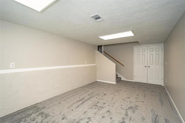 $395,000 | 14405 South Greentree Drive, Olathe, KS 66061