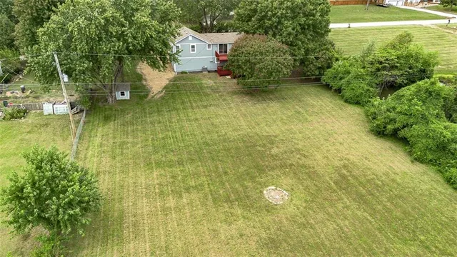 $395,000 | 14405 South Greentree Drive, Olathe, KS 66061