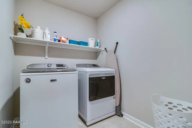 $3,500 | 109 Red Pne Drive, Lafayette, LA 70501