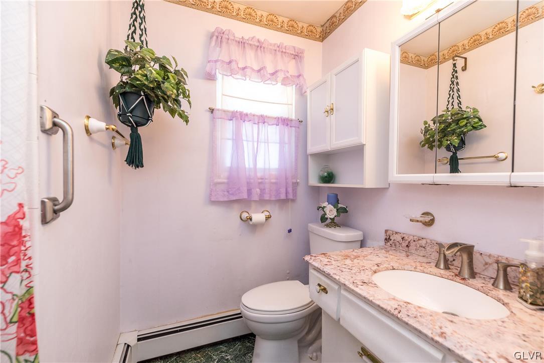 867 Poplar Road Hellertown, PA 18055 - Photo 11 of 18 Gallery Image 11