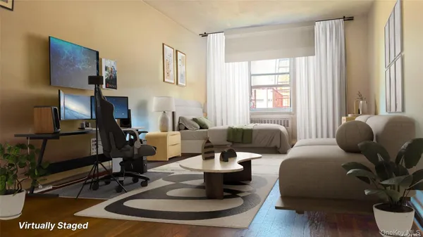 $225,000 | 142-05 Roosevelt Avenue, Unit 721 | Downtown Flushing