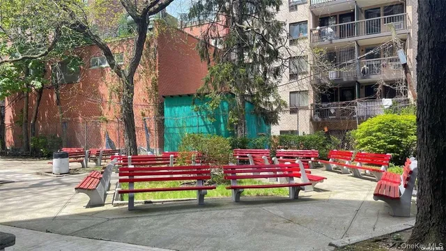 $225,000 | 142-05 Roosevelt Avenue, Unit 721 | Downtown Flushing