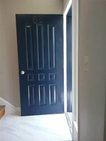 $4,200 | 68 Memorial Boulevard, Unit B, Newport, RI 02840