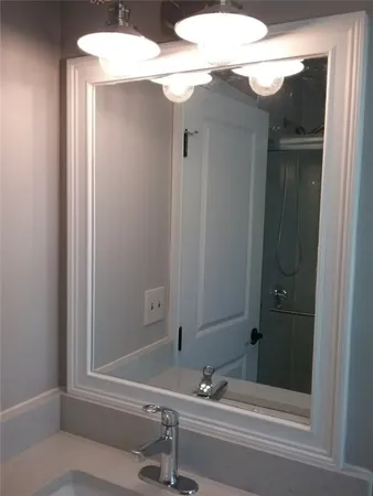 $4,200 | 68 Memorial Boulevard, Unit B, Newport, RI 02840