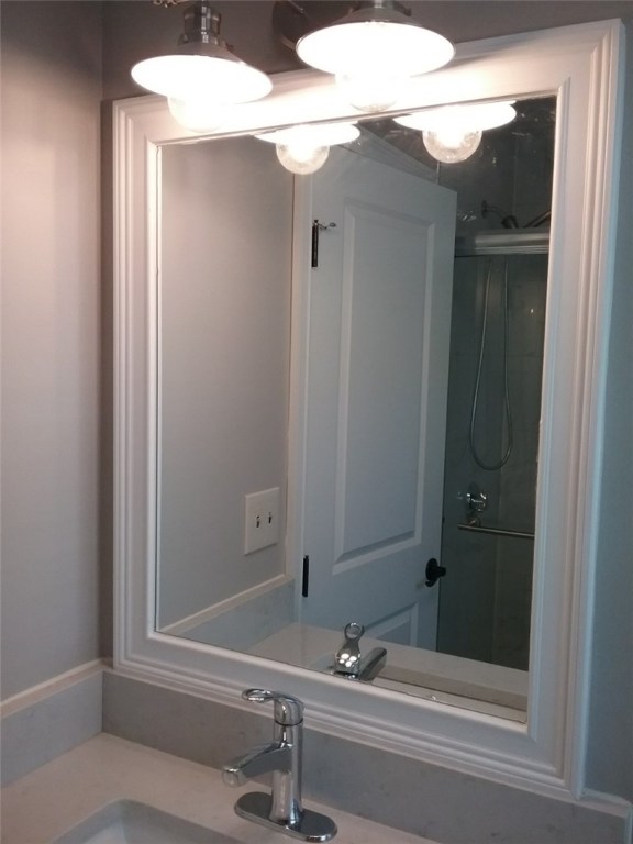 68 Memorial Boulevard, Unit B Newport, RI 02840 - Photo 13 of 28