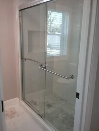 $4,200 | 68 Memorial Boulevard, Unit B, Newport, RI 02840