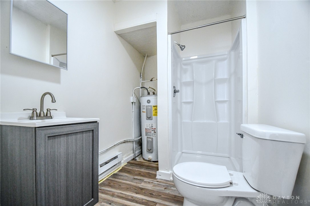 828 East Main Street Springfield, OH 45503 - Photo 11 of 46