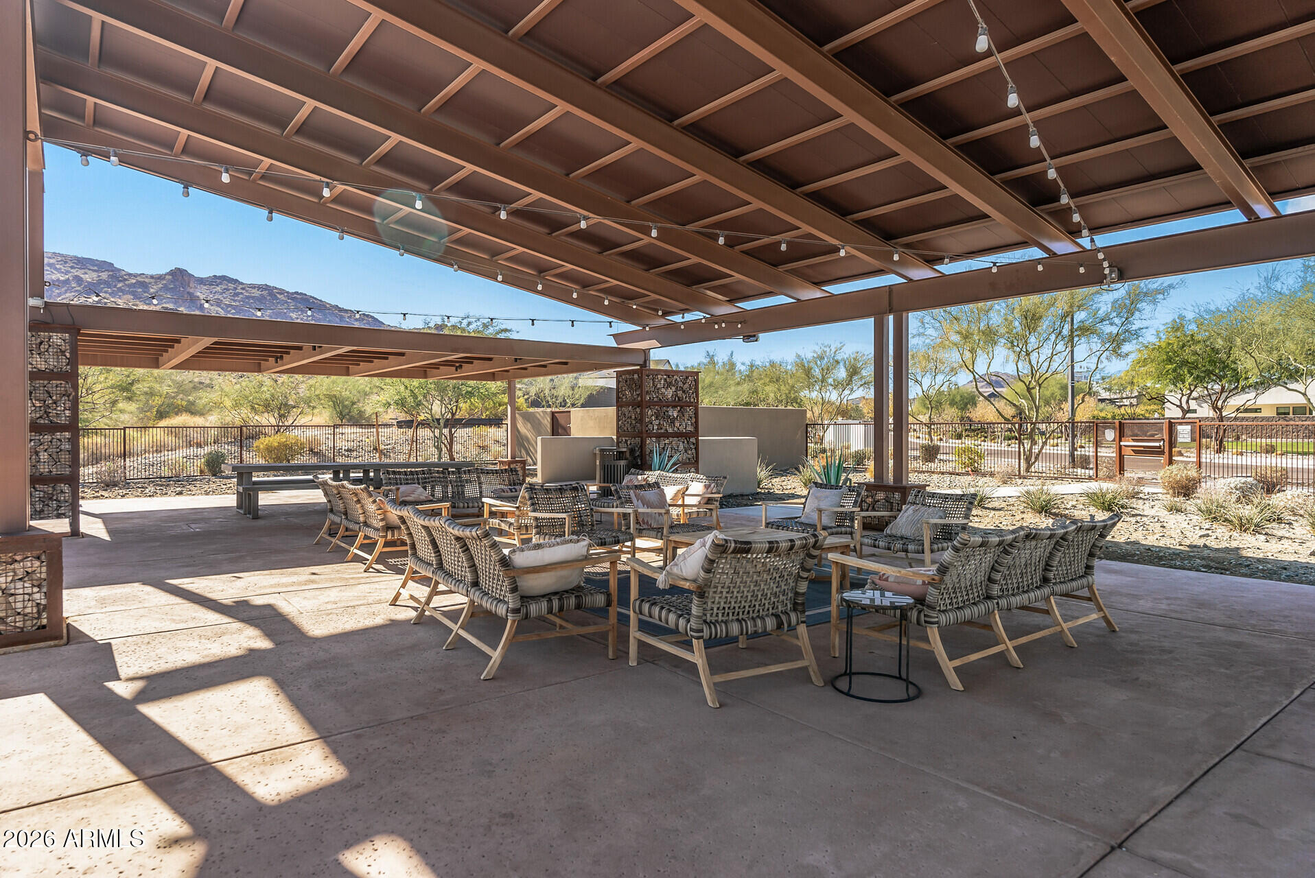 813 East Corral Road Phoenix, AZ 85042 - Photo 62 of 67 63_1113_E_La_Mirada63_mls