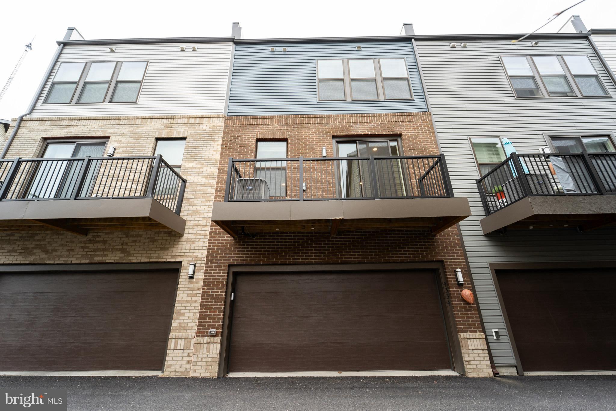 4334 Roland Heights Avenue Baltimore, MD 21211 - Photo 32 of 32 a view of a building with entryway