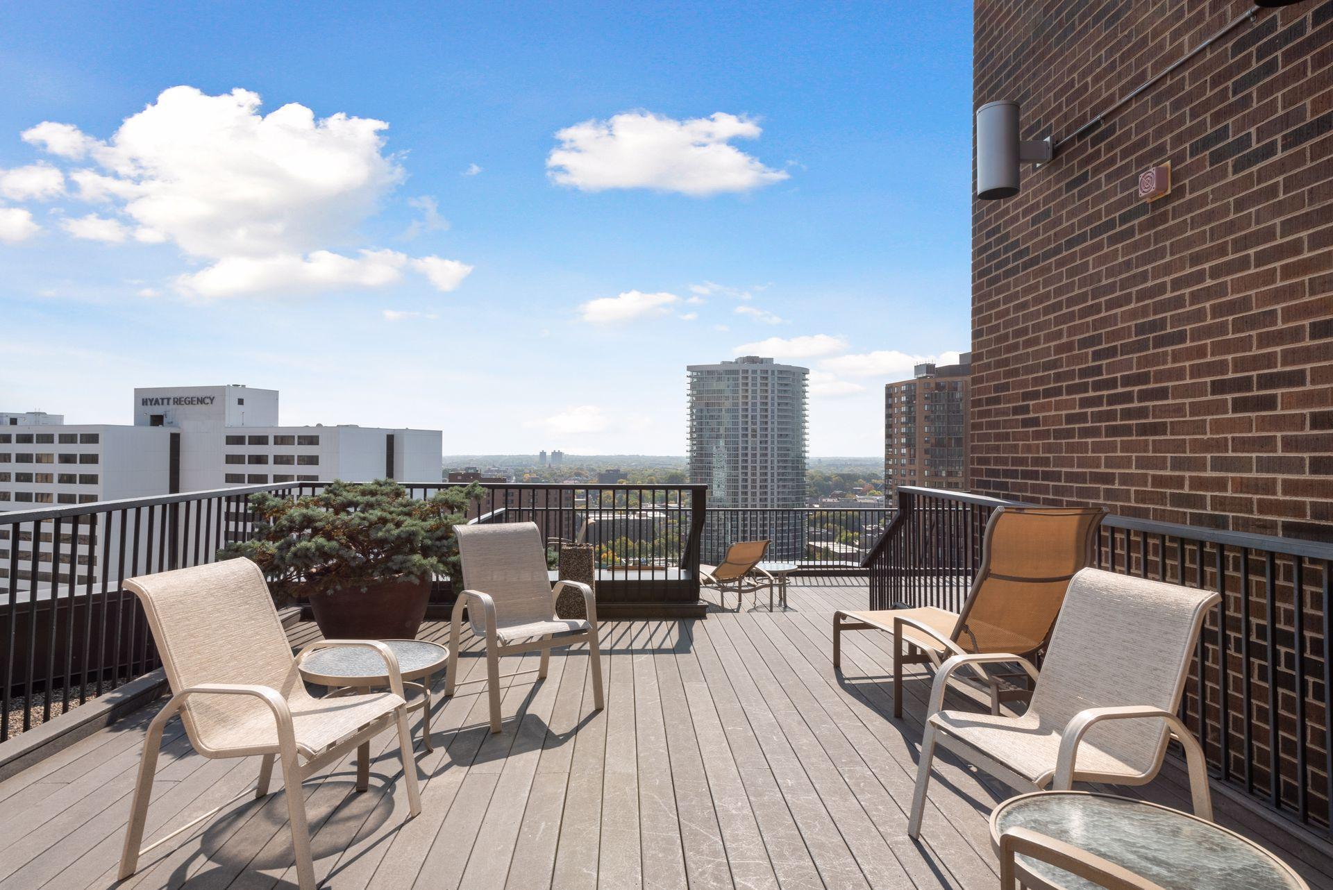 1201 Yale Place, Unit 2009 Minneapolis, MN 55403 - Photo 118 of 124