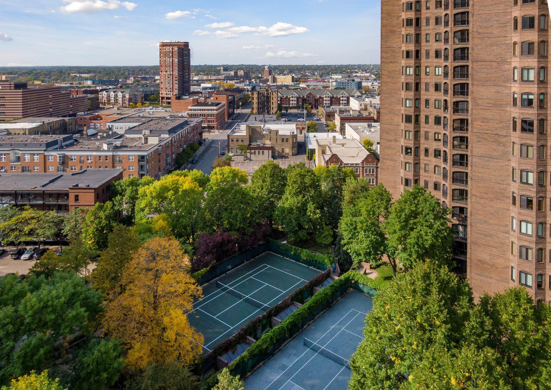 1201 Yale Place, Unit 2009 Minneapolis, MN 55403 - Photo 123 of 124