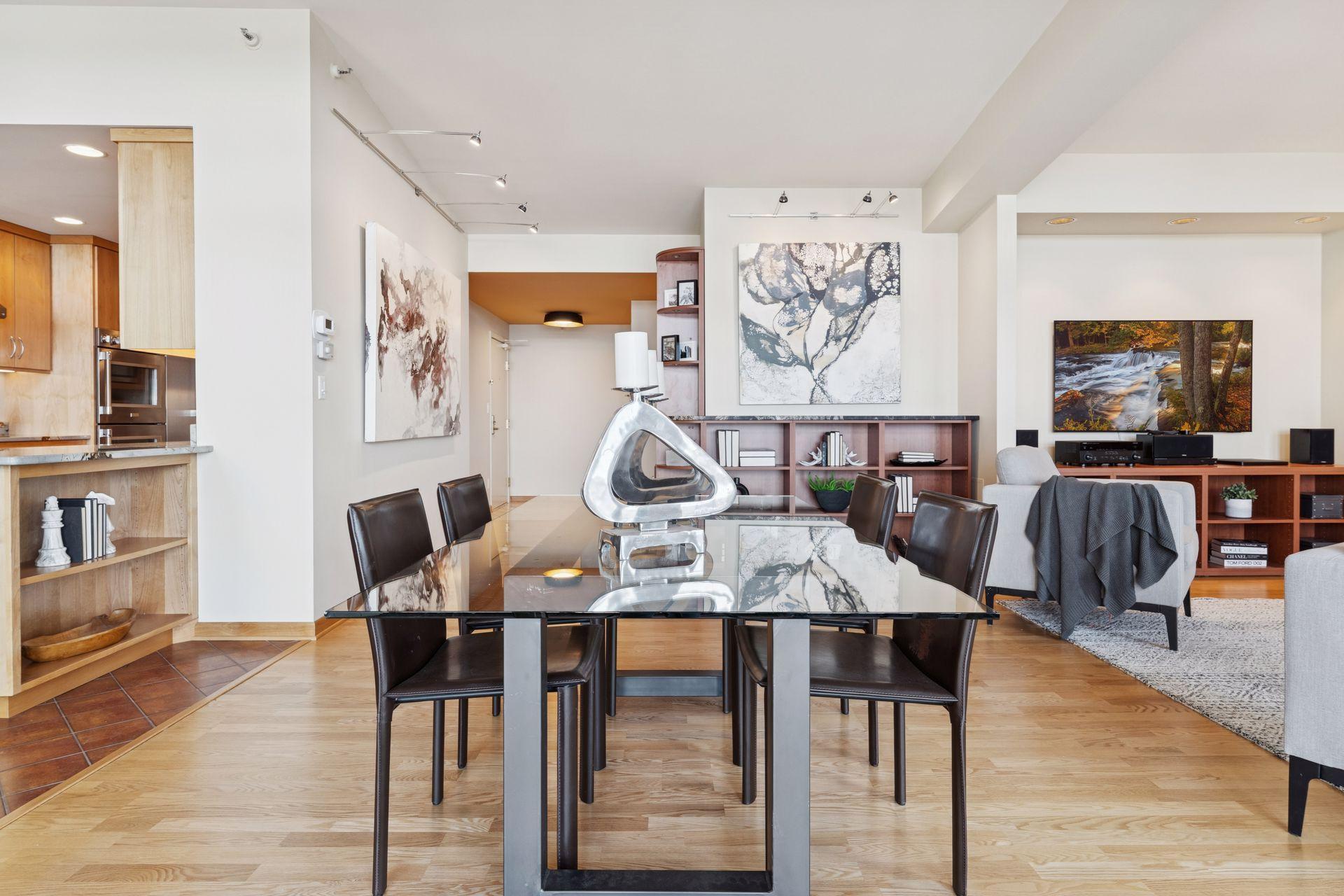 1201 Yale Place, Unit 2009 Minneapolis, MN 55403 - Photo 19 of 124