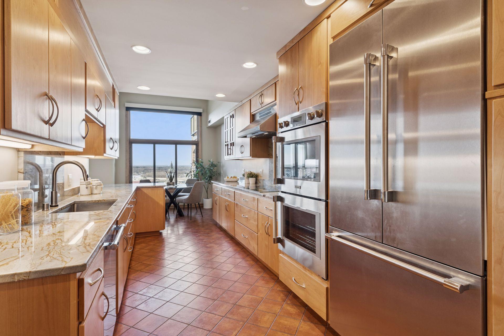 1201 Yale Place, Unit 2009 Minneapolis, MN 55403 - Photo 3 of 124