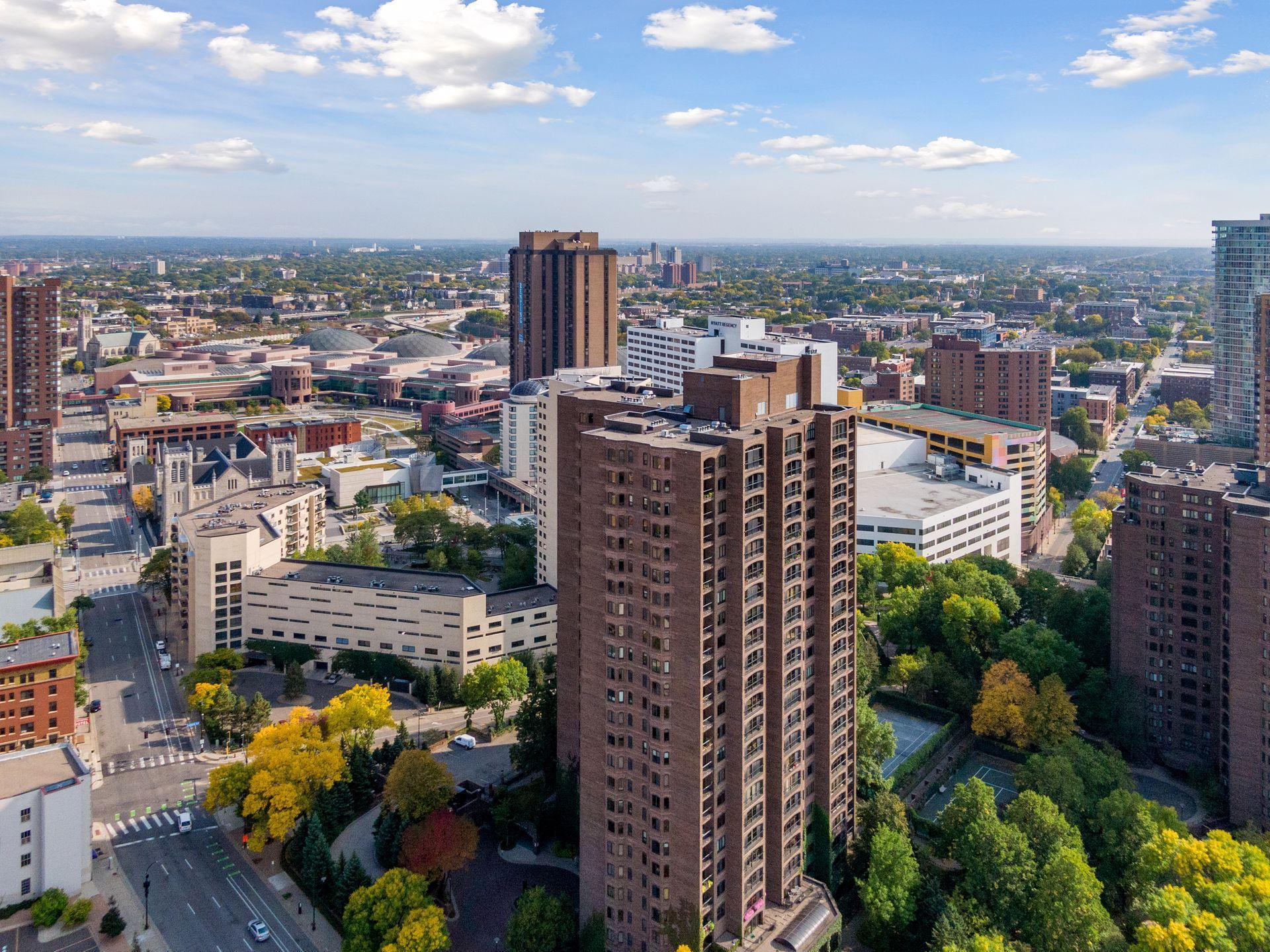 1201 Yale Place, Unit 2009 Minneapolis, MN 55403 - Photo 70 of 124