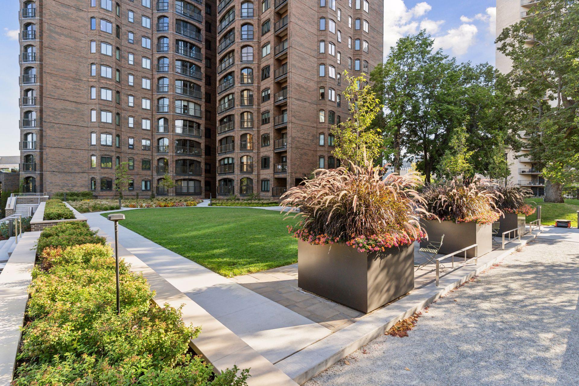 1201 Yale Place, Unit 2009 Minneapolis, MN 55403 - Photo 92 of 124