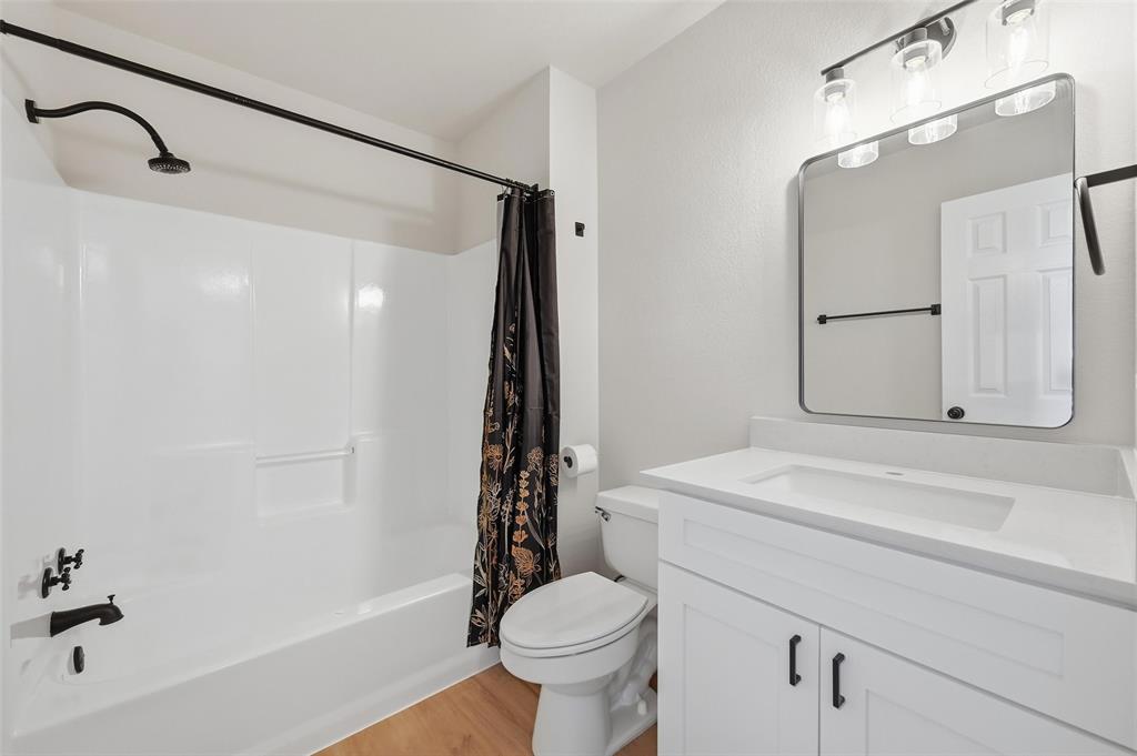 130 Spring Lake Circle Waxahachie, TX 75167 - Photo 15 of 27