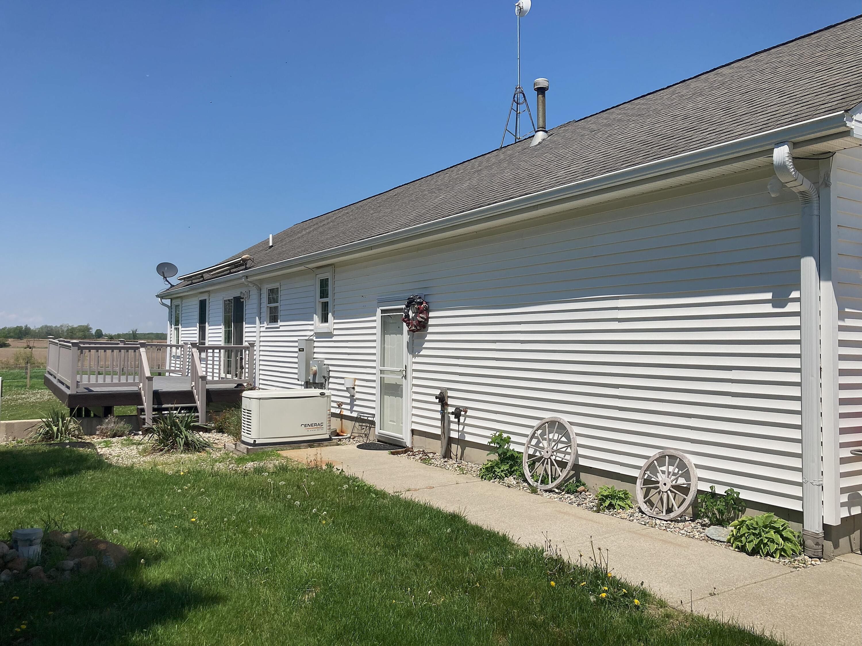 8541 Satterlee Road Lakeview, MI 48850 - Photo 35 of 46 IMG_0601