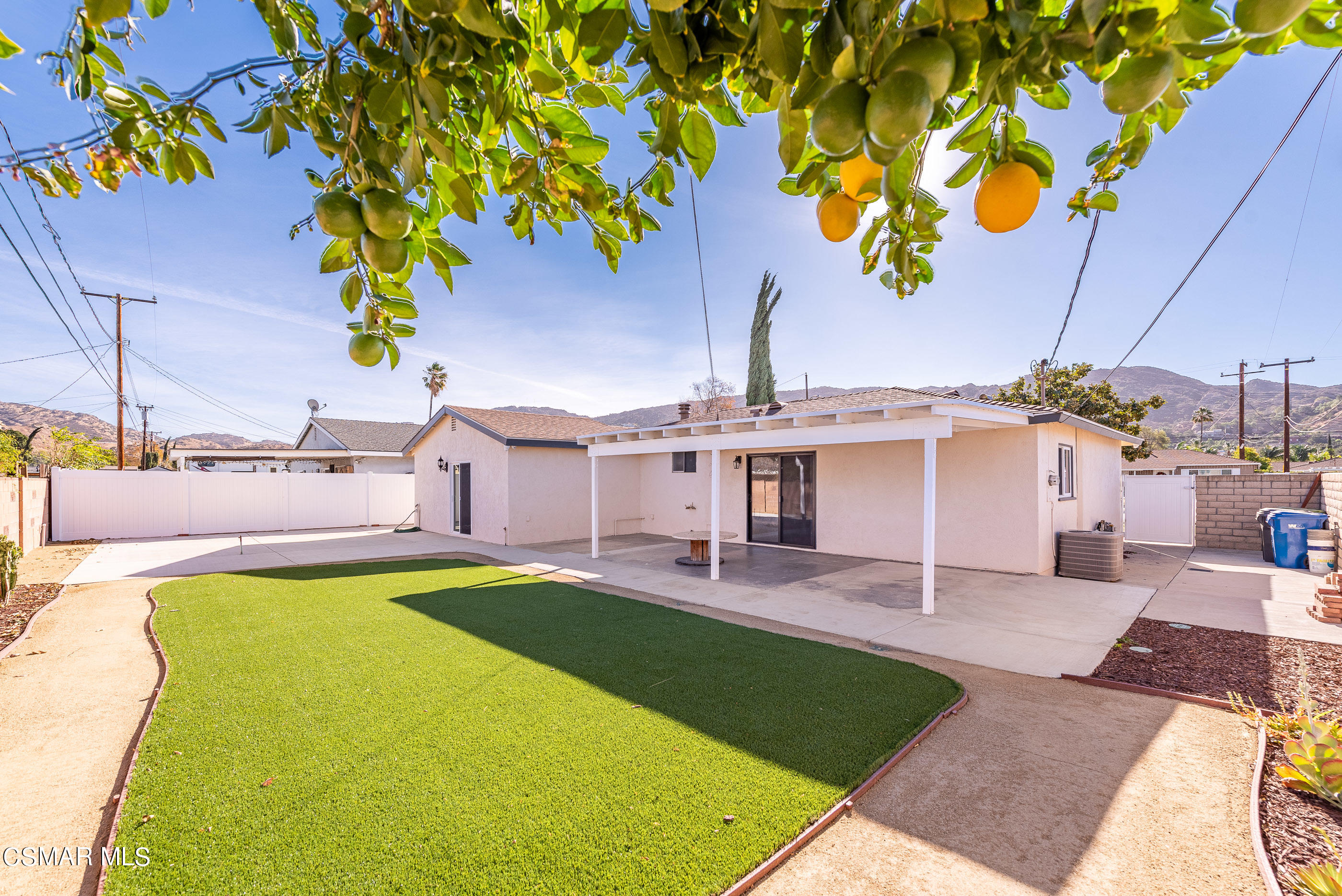 6217 Hope Street Simi Valley, CA 93063 - Photo 23 of 27 6217 Hope St Simi Valley-27