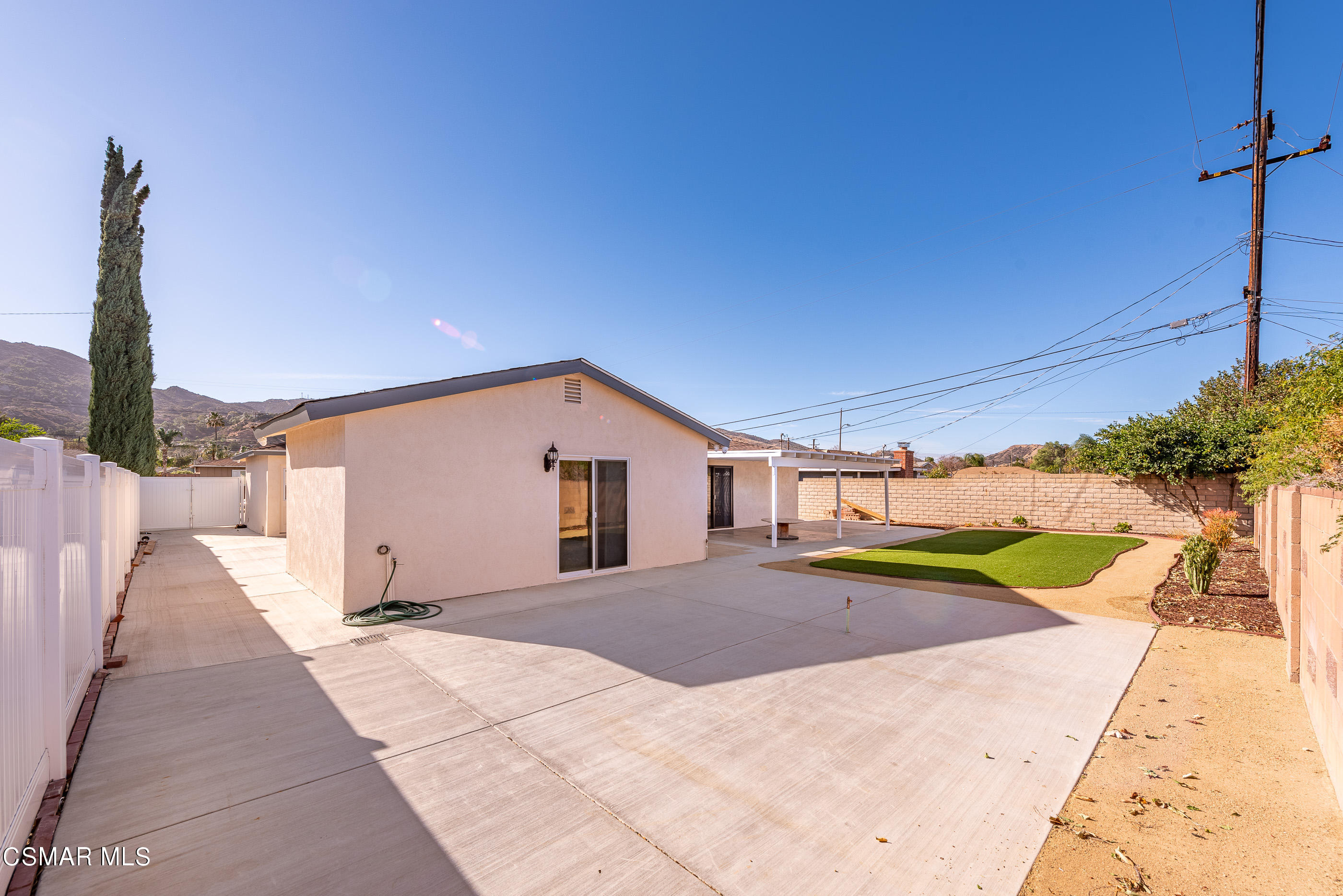 6217 Hope Street Simi Valley, CA 93063 - Photo 25 of 27 6217 Hope St Simi Valley-32