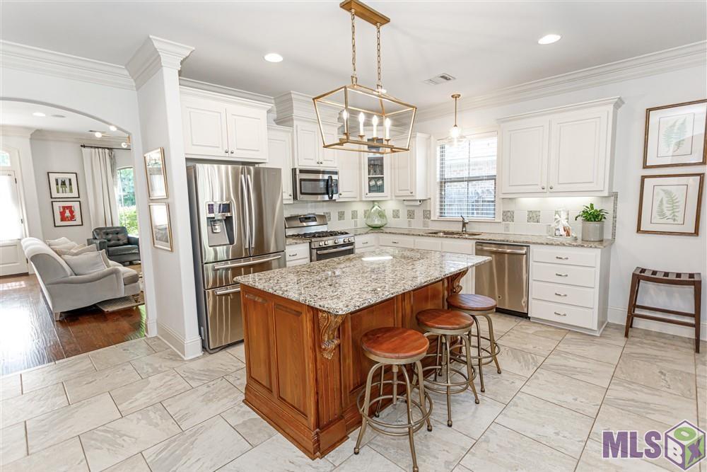 4999 Inniswold Road Baton Rouge, LA 70809 - Photo 7 of 36