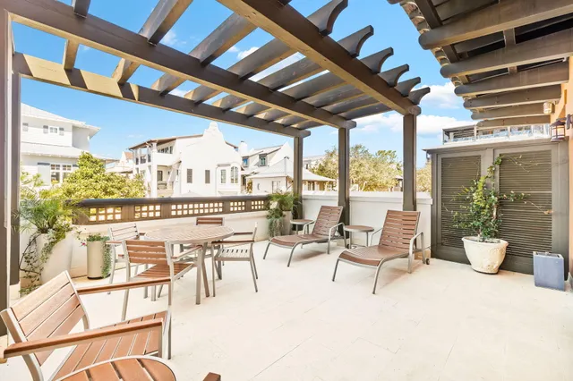 $2,800,000 | 72 Main Street, Unit 2A, Rosemary Beach, FL 32461