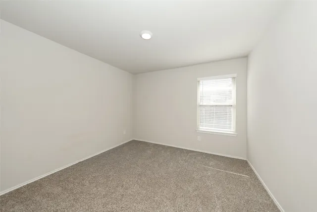 $283,999 | 2407 Divot Lane, Navasota, TX 77868