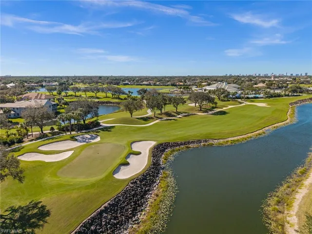 $1,175,000 | 3099 Lancaster Drive, Unit 704, Naples, FL 34105