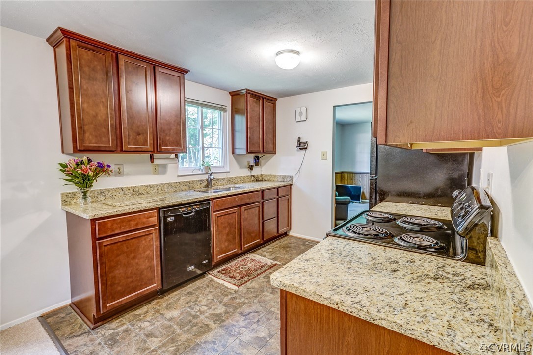 10411 Antwerp Road North Chesterfield, VA 23235 - Photo 12 of 36 Gallery Image 12