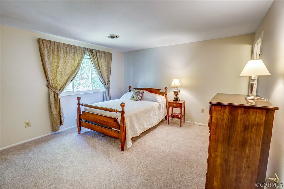 10411 Antwerp Road North Chesterfield, VA 23235 - Photo 21 of 36 Master Bedroom
