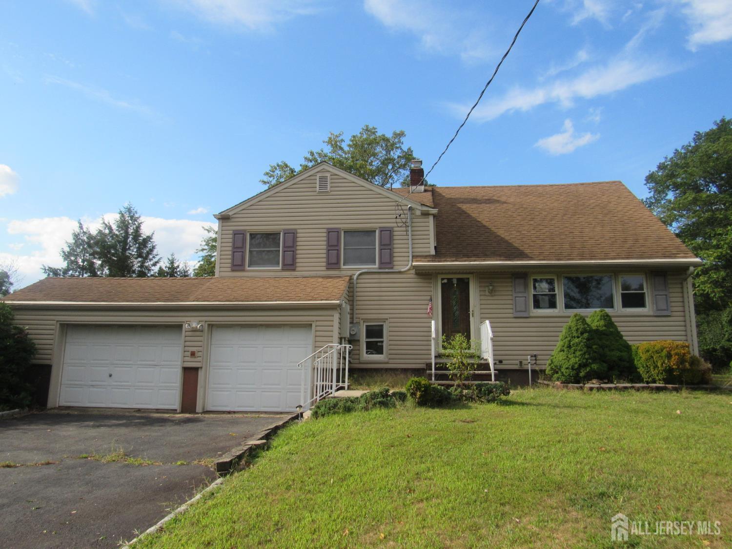 206 Overbrook Road Piscataway, NJ 08854 - Photo 1 of 34 Gallery Image 1