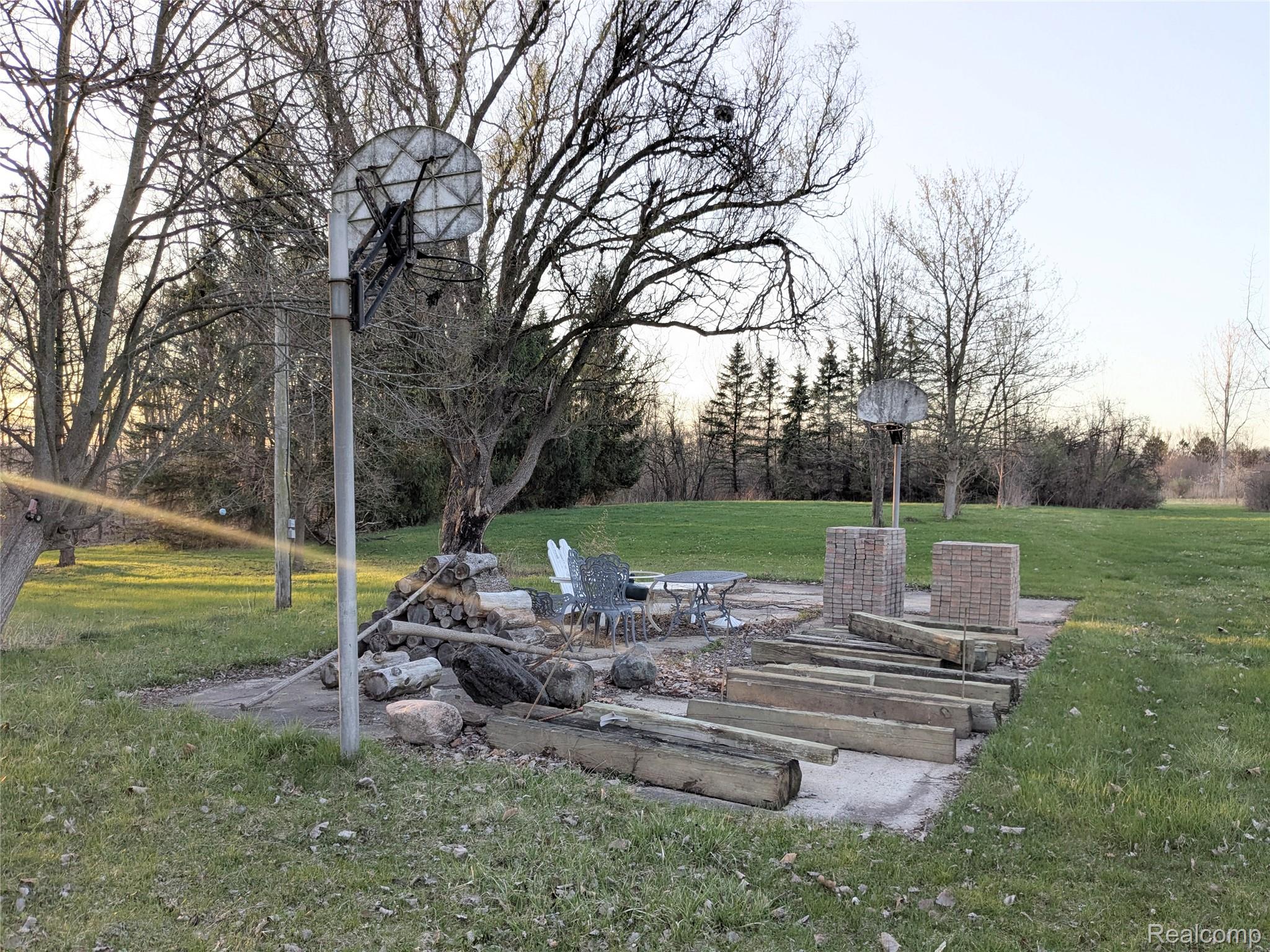 23233 30 Mile Road Ray, MI 48096 - Photo 60 of 73 Basketball Court