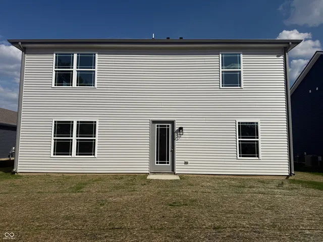 $313,900 | 11320 North Greenthread Drive, Jamestown, IN 46147