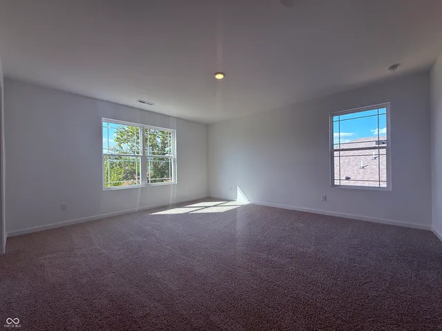 $313,900 | 11320 North Greenthread Drive, Jamestown, IN 46147