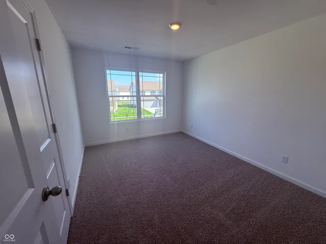 $313,900 | 11320 North Greenthread Drive, Jamestown, IN 46147