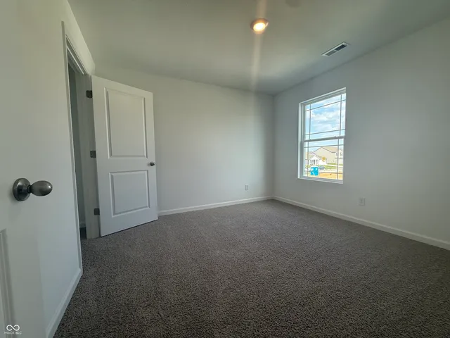 $313,900 | 11320 North Greenthread Drive, Jamestown, IN 46147