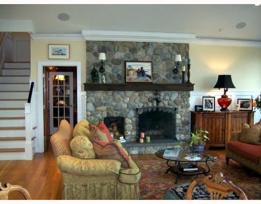 46 Rossini Road Westerly, RI 02891 - Photo 3 of 11 Living Room.