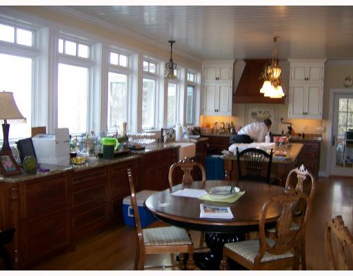 46 Rossini Road Westerly, RI 02891 - Photo 4 of 11 Kitchen.