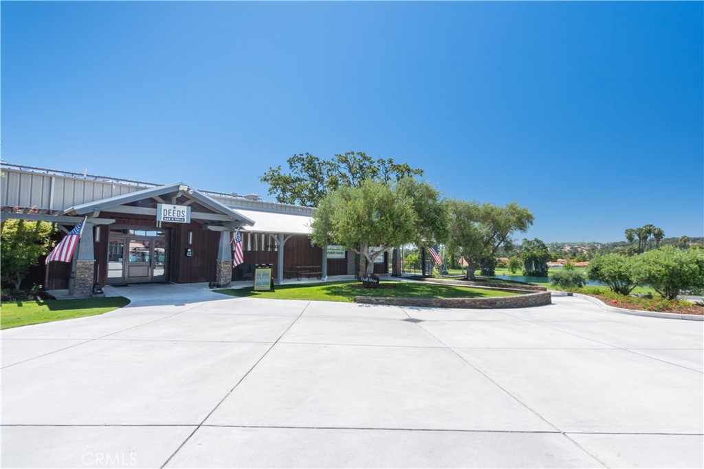 158 Flag Way Paso Robles, CA 93446 - Photo 29 of 36