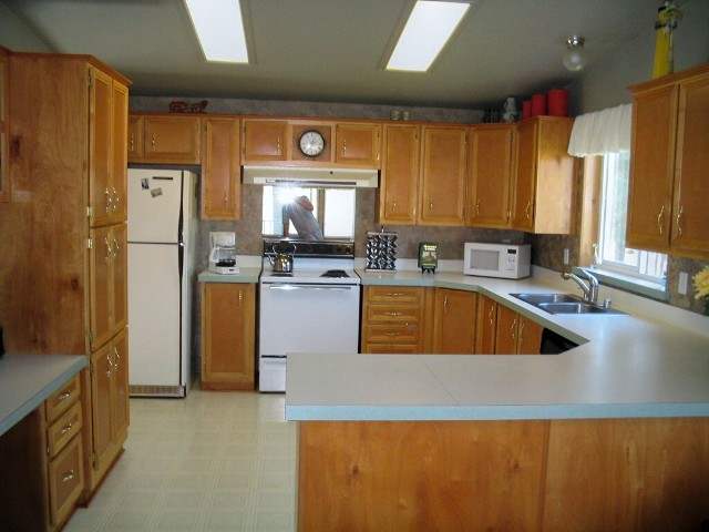 5506 South Swenson Road Deer Park, WA 99006 - Photo 4 of 6 Gallery Image 4