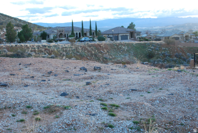 1362 East Silver Shadows Drive, Unit 122 Washington, UT 84780 - Photo 5 of 7