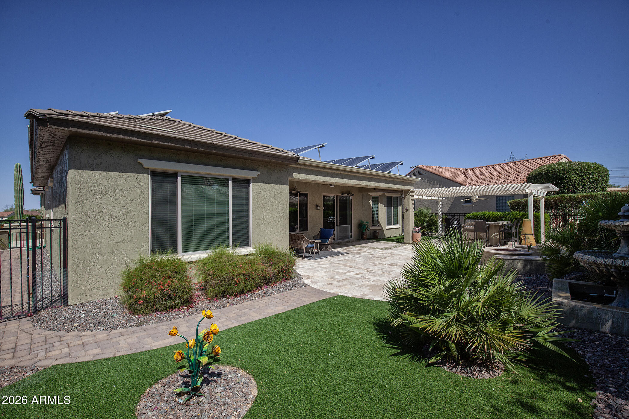27124 West Burnett Road Buckeye, AZ 85396 - Photo 6 of 106