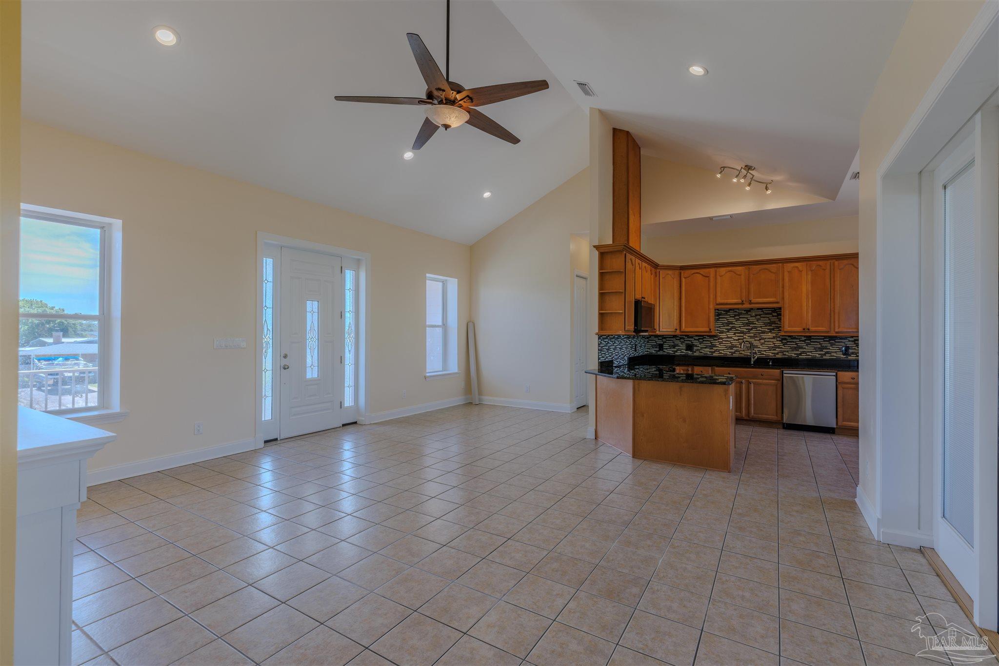 5609 Ponte Verde Road Pensacola, FL 32507 - Photo 6 of 55 Gallery Image 6