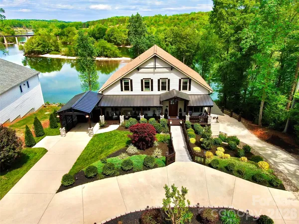 $1,550,000 | 5888 Wood Duck Way, Catawba, NC 28609